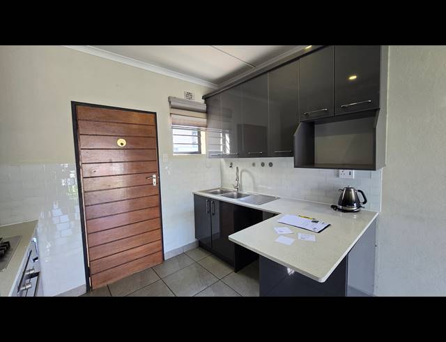 3 BEDROOM FREEHOLD FOR SALE IN ALBERTSDAL